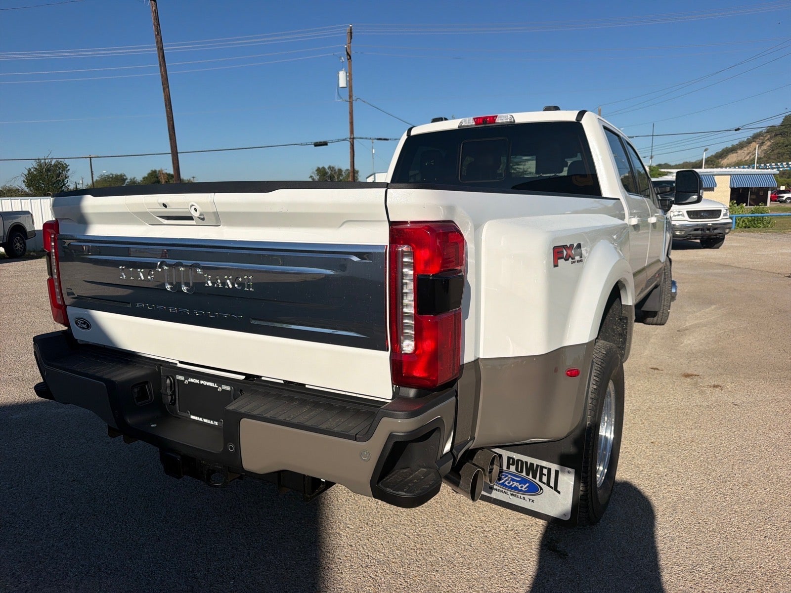 2027 Ford F-350 Super Duty King Ranch