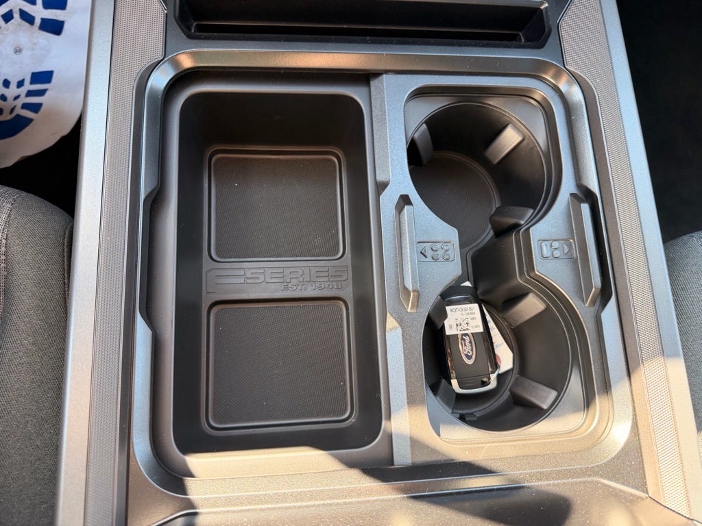 2026 Ford F-350 Super Duty XLT