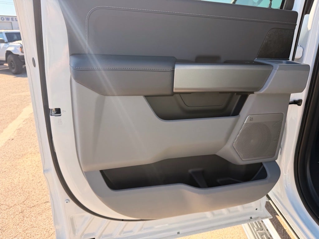 2026 Ford F-350 Super Duty XLT