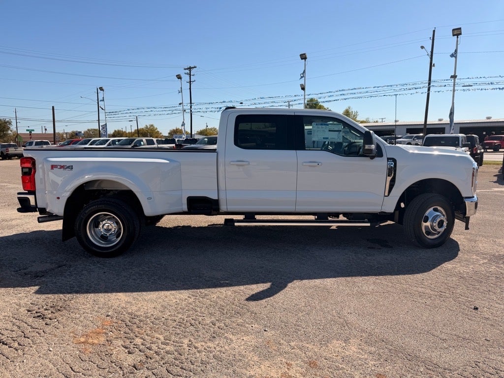 2026 Ford F-350 Super Duty XLT