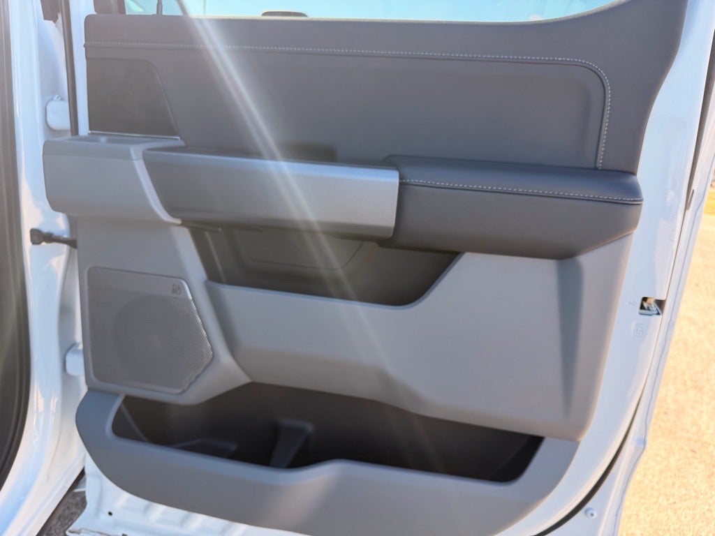 2026 Ford F-350 Super Duty XLT