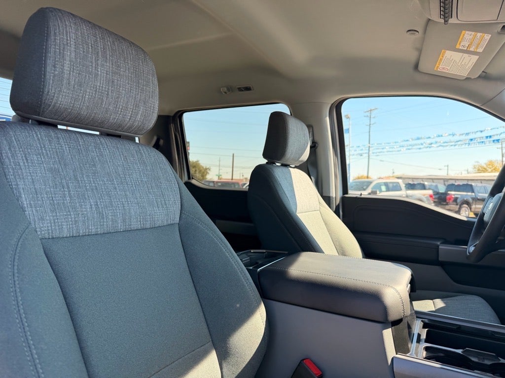 2026 Ford F-350 Super Duty XLT