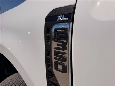 2026 Ford F-350 Super Duty XL