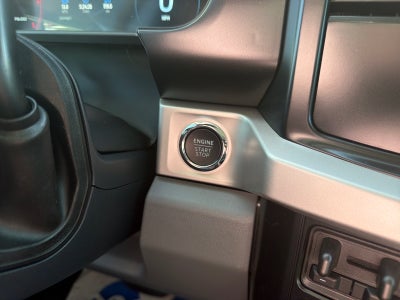 2026 Ford F-350 Super Duty XLT