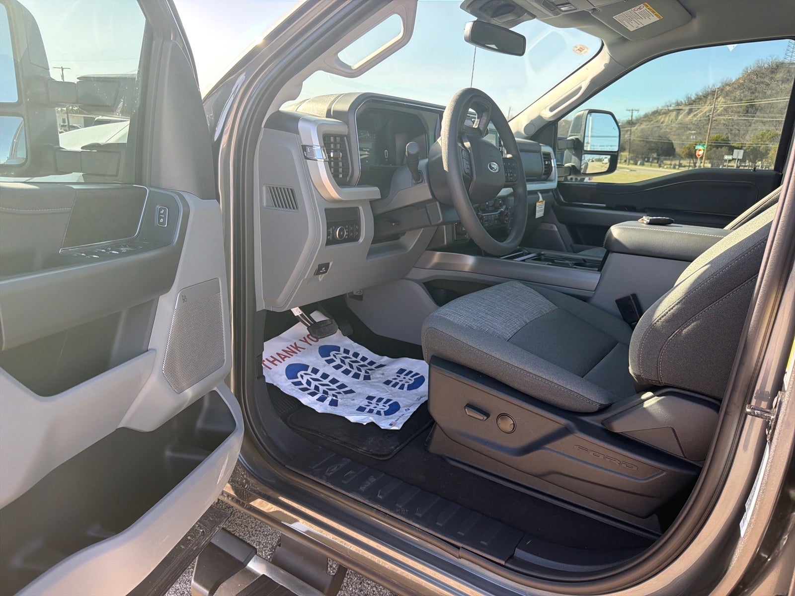 2026 Ford F-350 Super Duty XLT