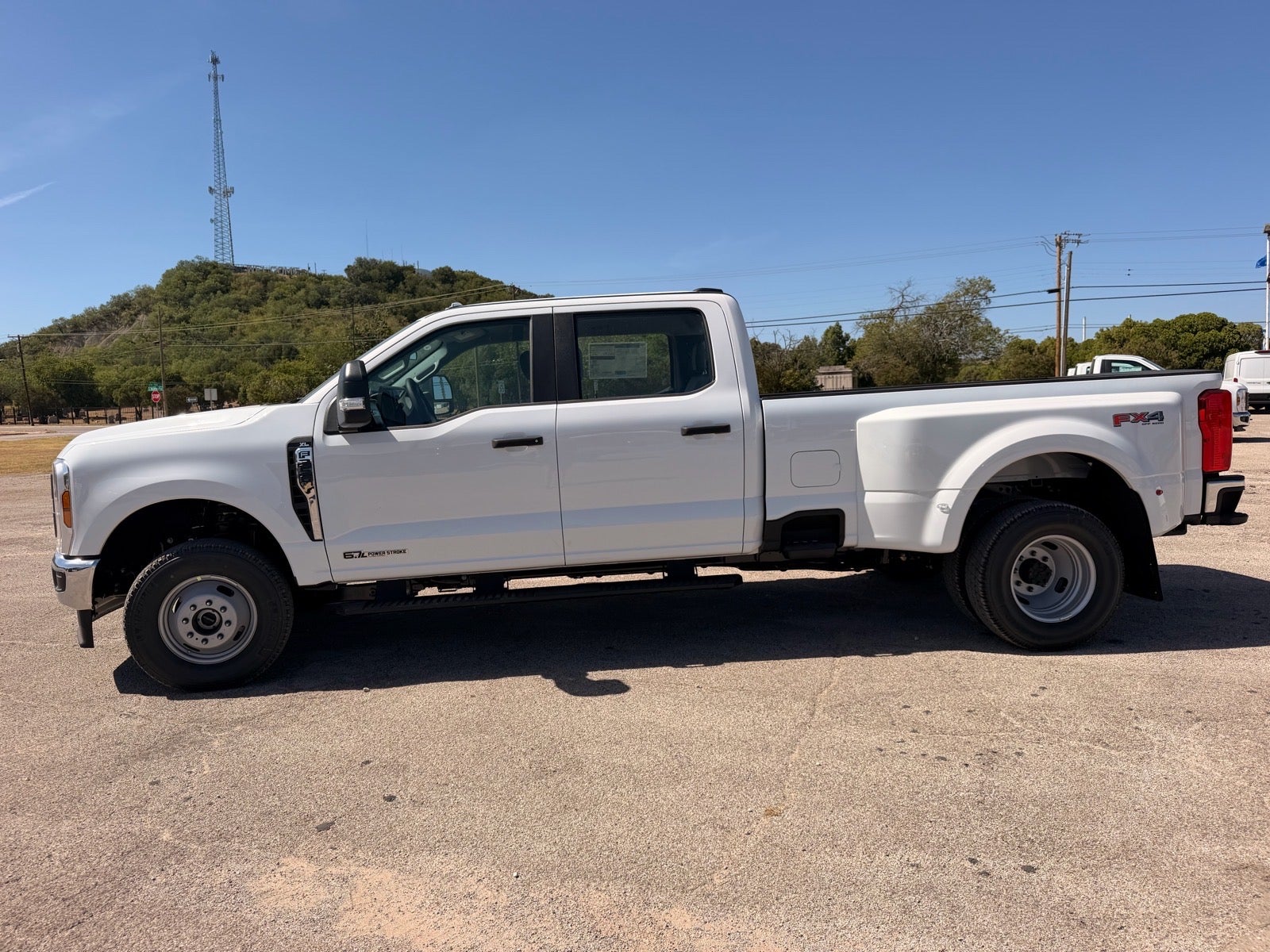 2026 Ford F-350 Super Duty XL
