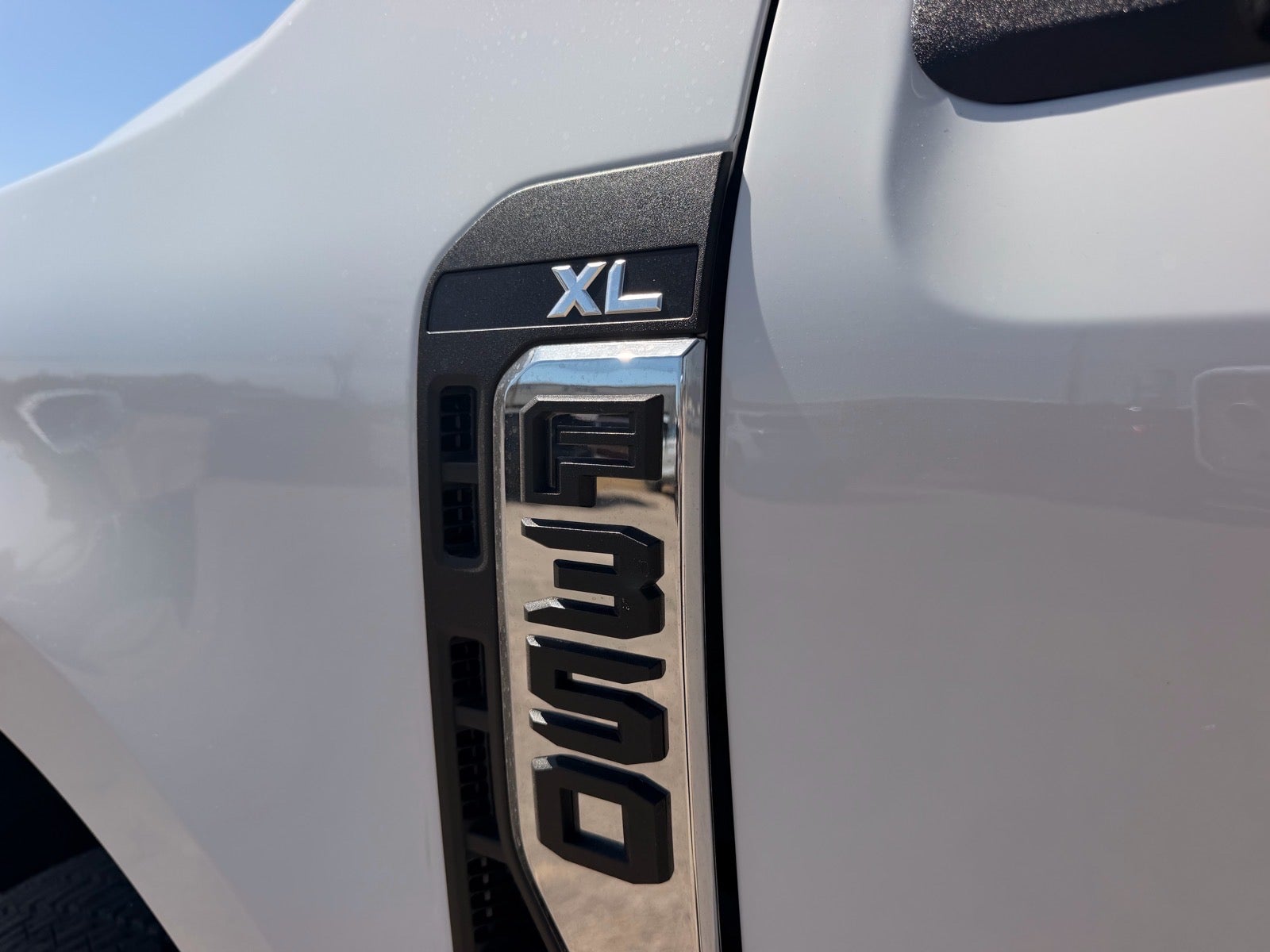2026 Ford F-350 Super Duty XL