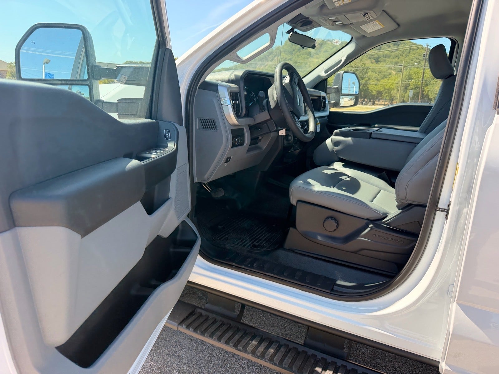 2026 Ford F-350 Super Duty XL