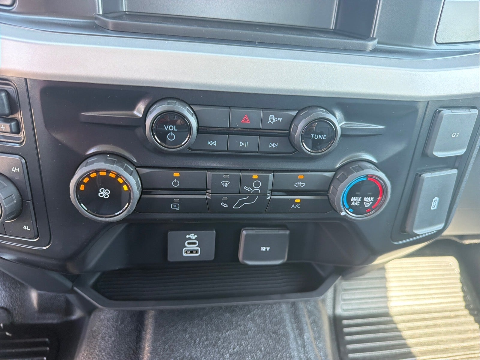 2026 Ford F-350 Super Duty XL