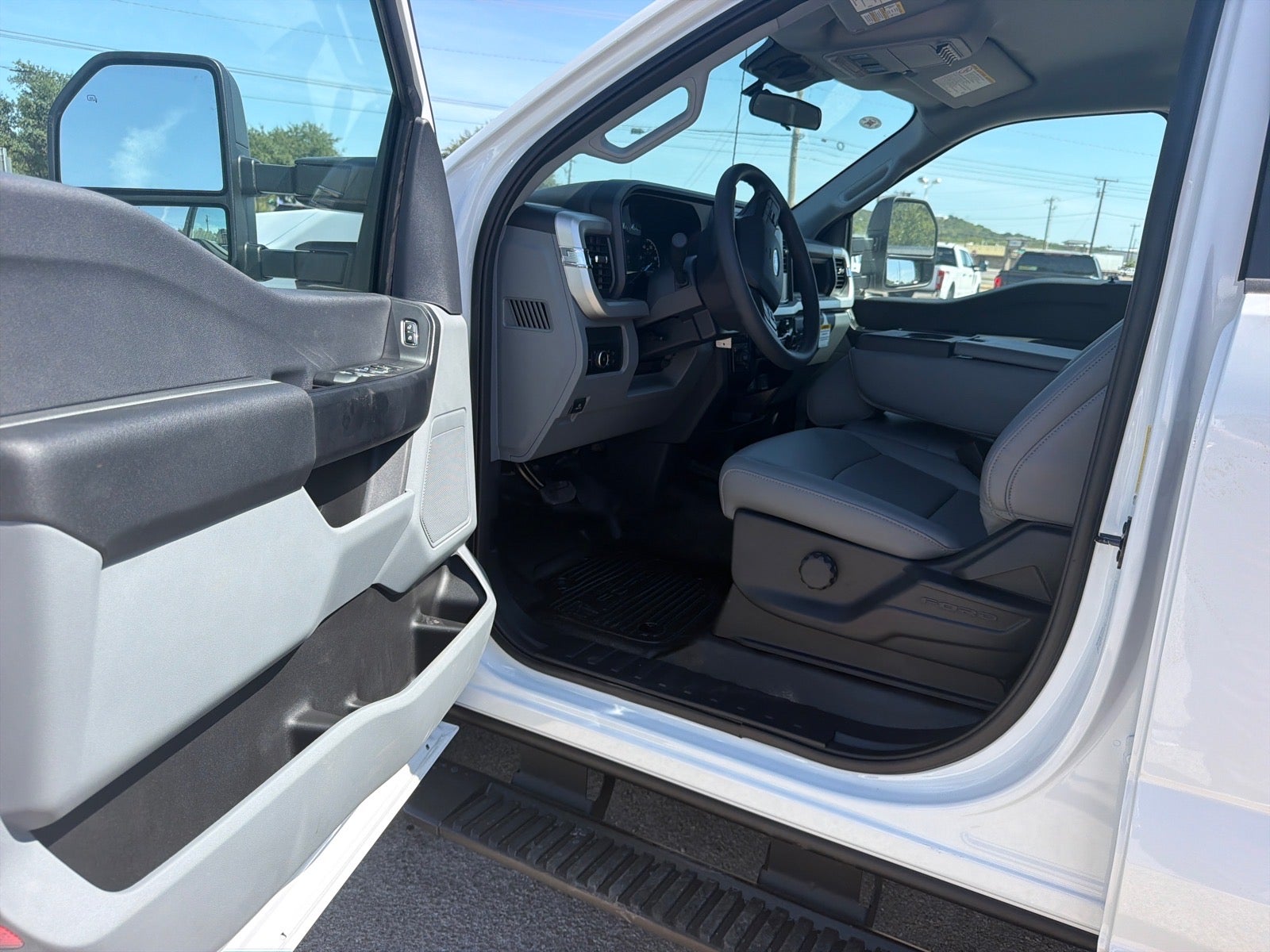 2026 Ford F-350 Super Duty XL