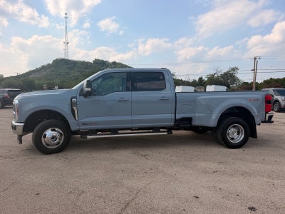 2026 Ford F-350 Super Duty Lariat