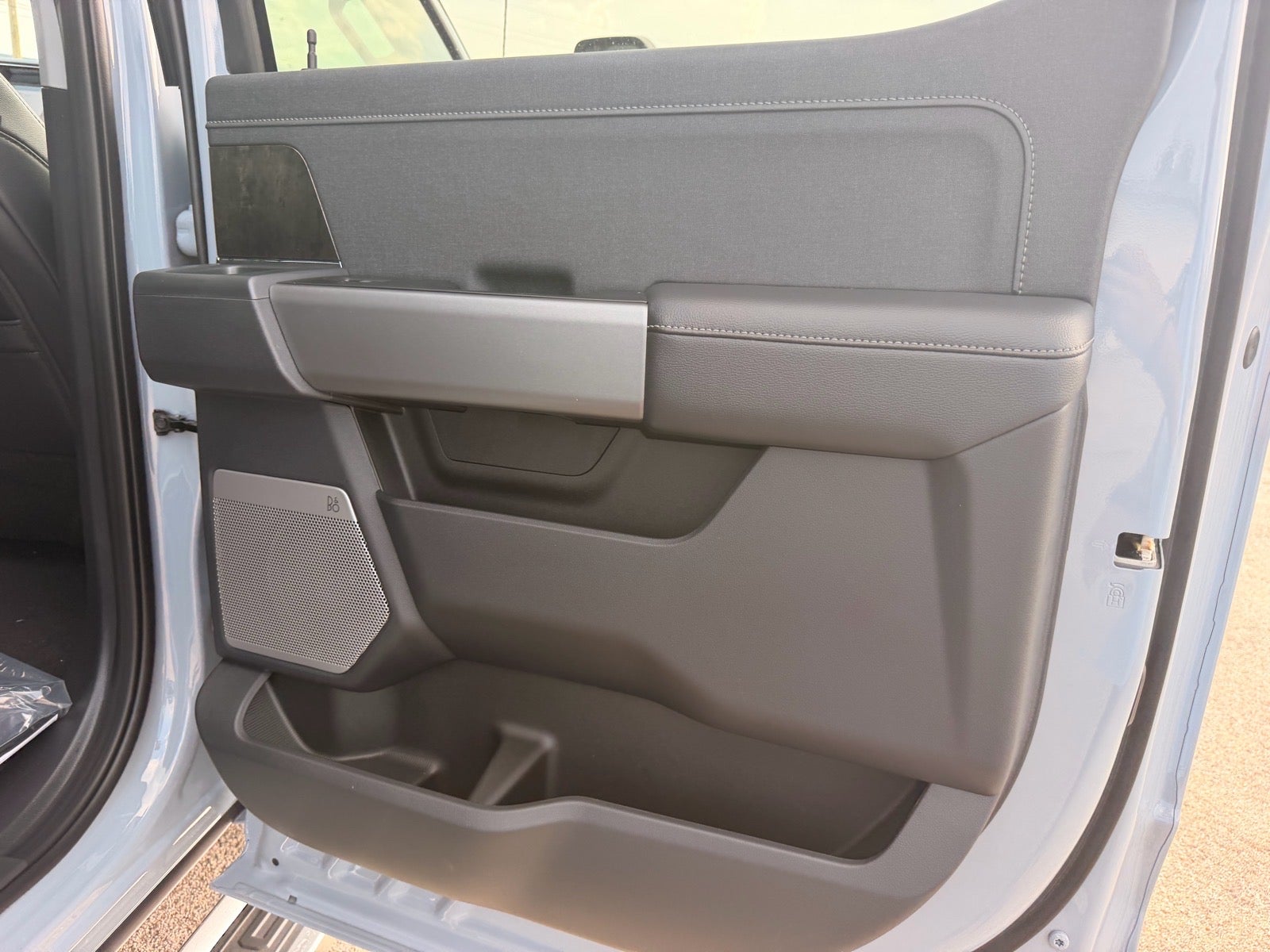 2026 Ford F-350 Super Duty Lariat