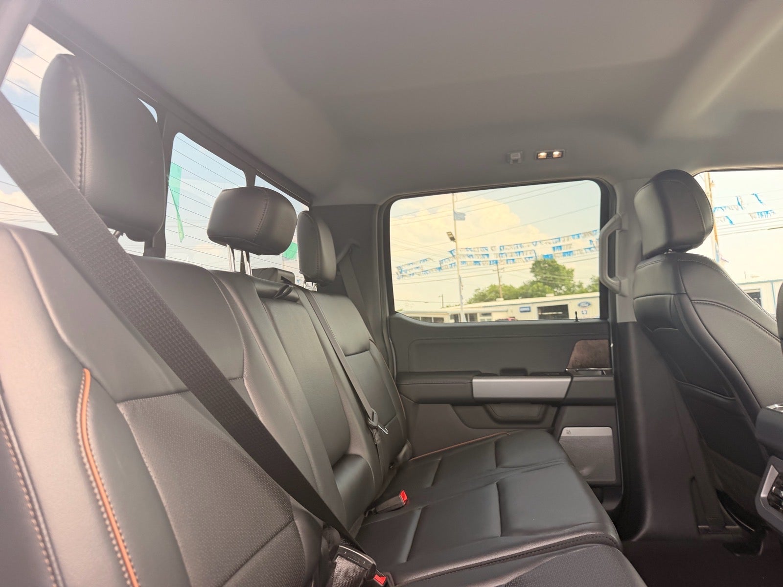 2026 Ford F-350 Super Duty Lariat