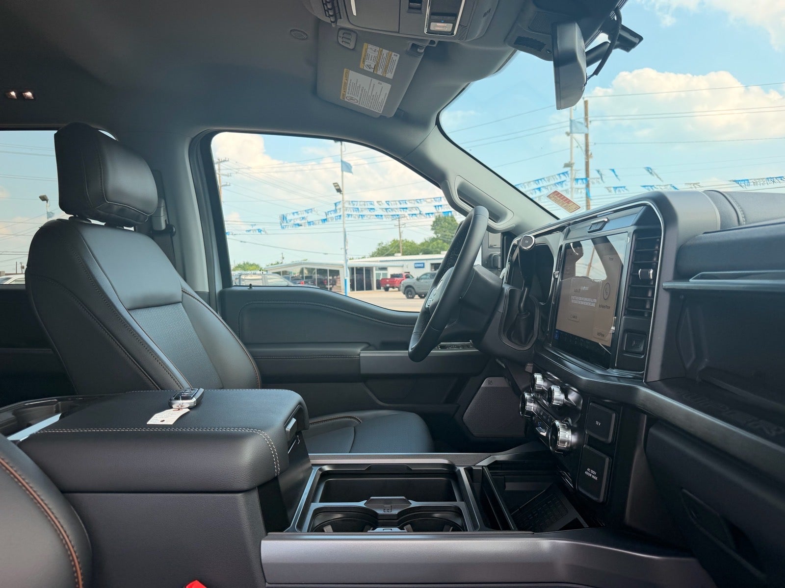 2026 Ford F-350 Super Duty Lariat