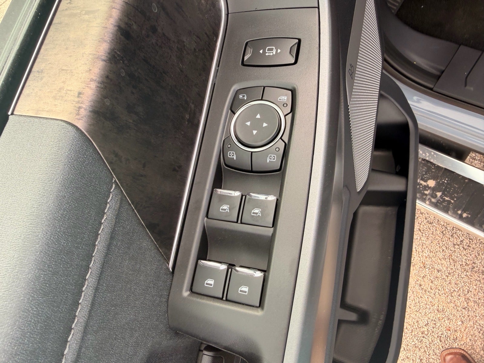 2026 Ford F-350 Super Duty Lariat