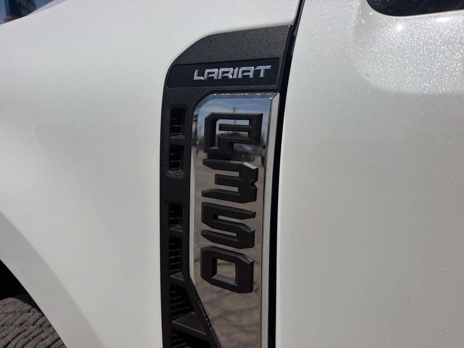 2026 Ford F-350 Super Duty Lariat