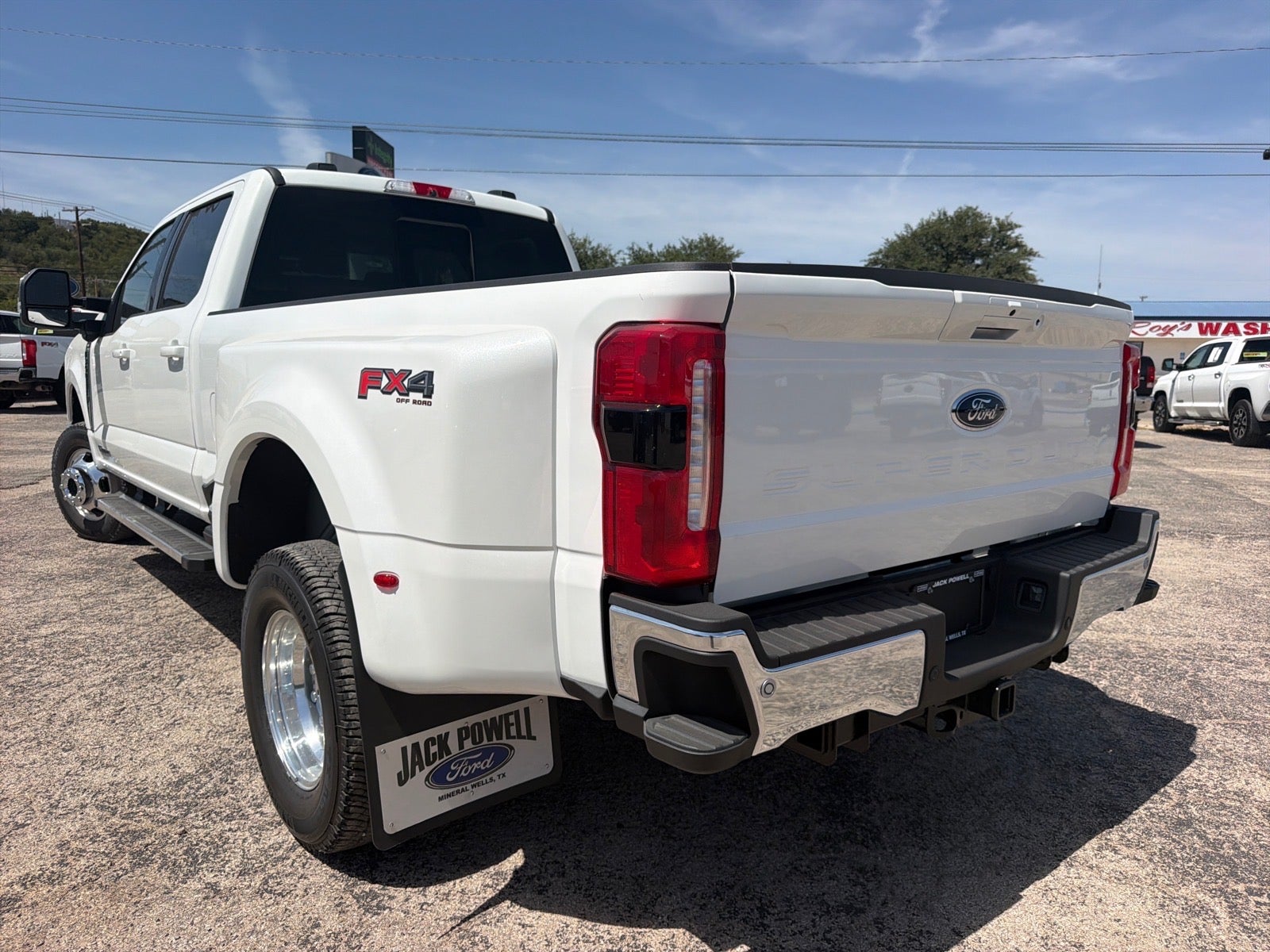 2026 Ford F-350 Super Duty Lariat