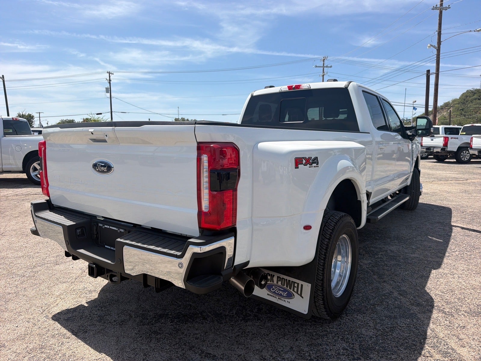 2026 Ford F-350 Super Duty Lariat