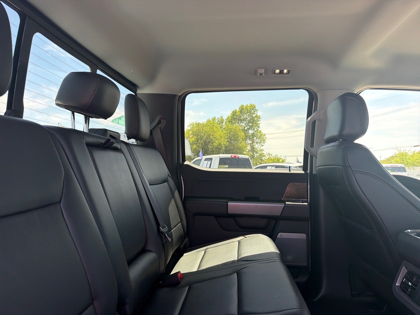 2026 Ford F-350 Super Duty Lariat