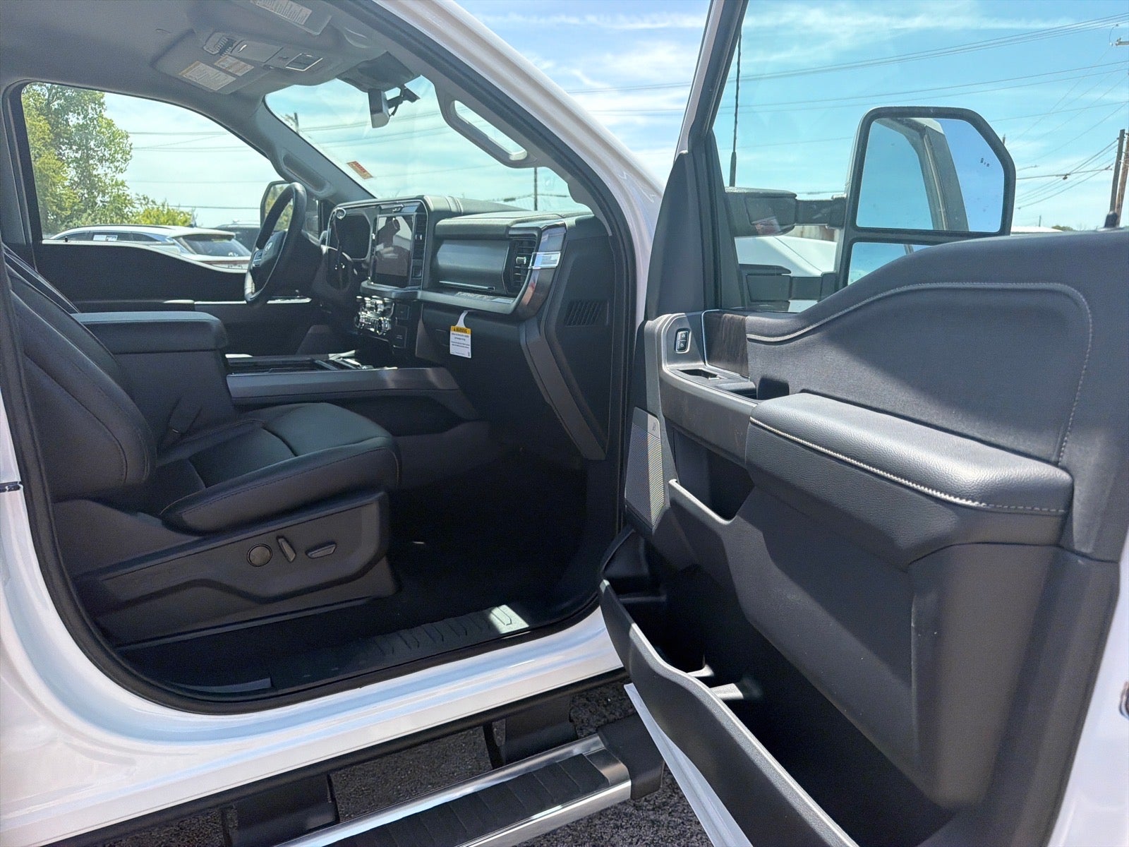 2026 Ford F-350 Super Duty Lariat