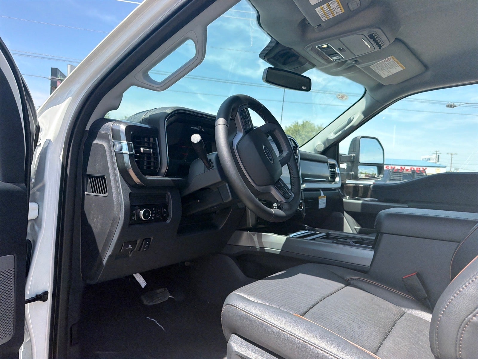 2026 Ford F-350 Super Duty Lariat