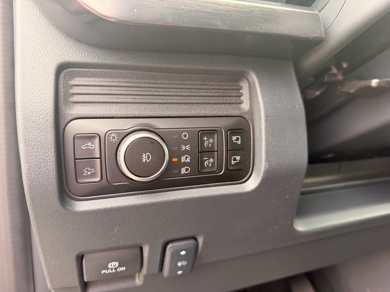 2026 Ford F-350 Super Duty Lariat