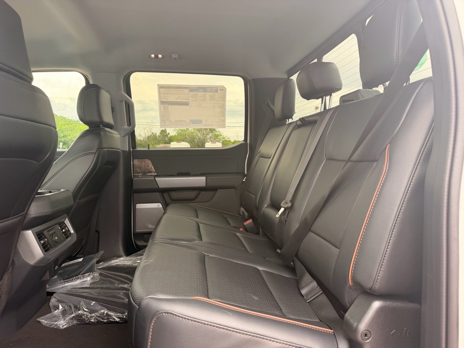 2026 Ford F-350 Super Duty Lariat