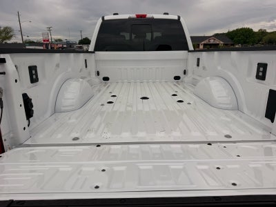 2026 Ford F-350 Super Duty Lariat