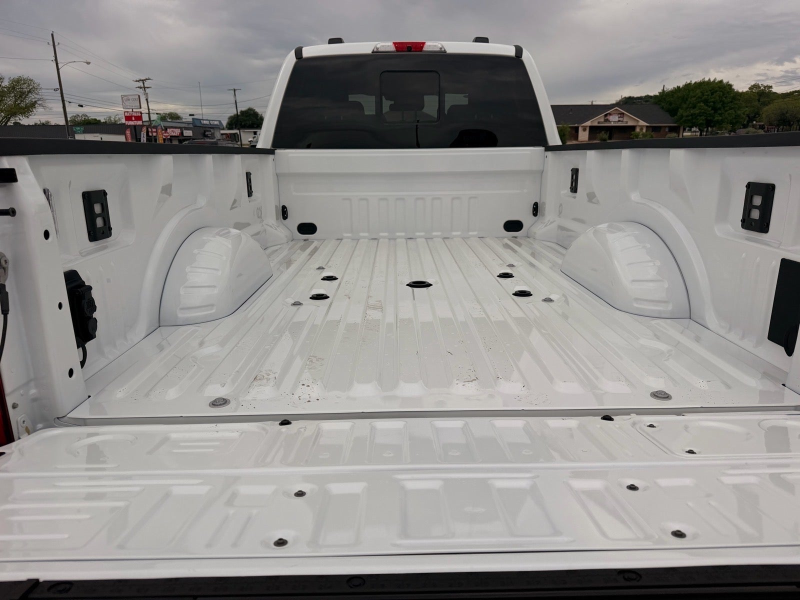 2026 Ford F-350 Super Duty Lariat