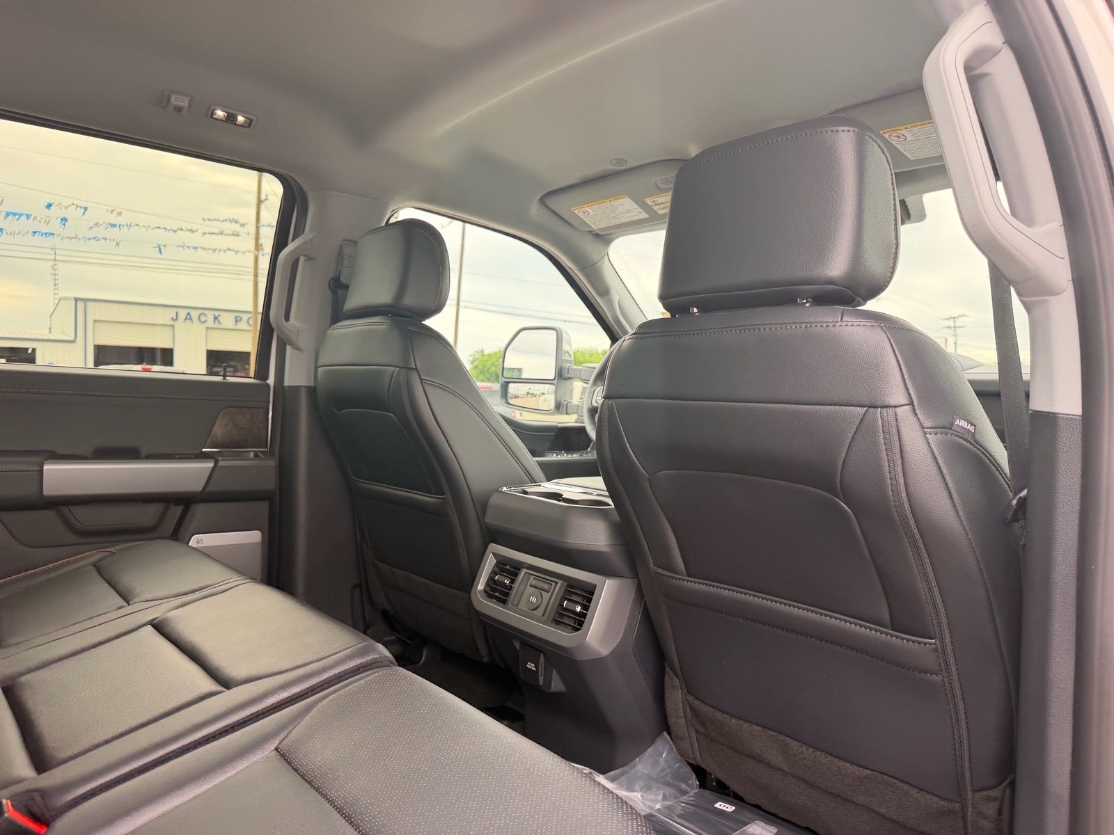 2026 Ford F-350 Super Duty Lariat