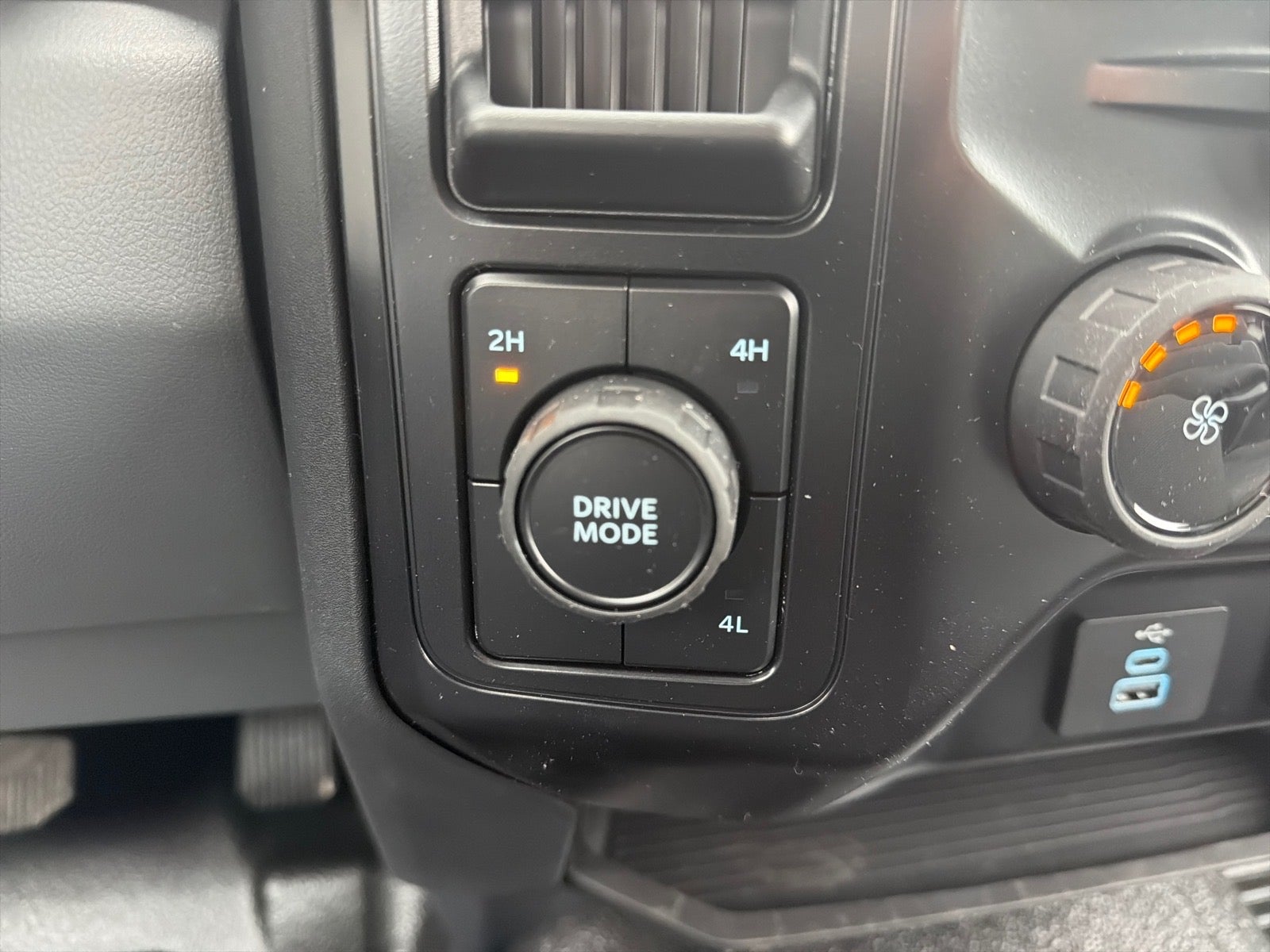 2026 Ford F-350 Super Duty XL