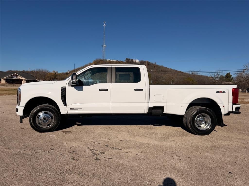 2026 Ford F-350 Super Duty XL