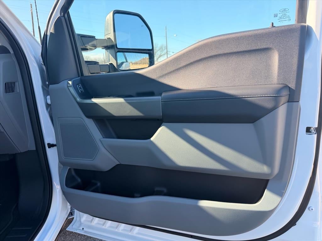 2026 Ford F-350 Super Duty XL