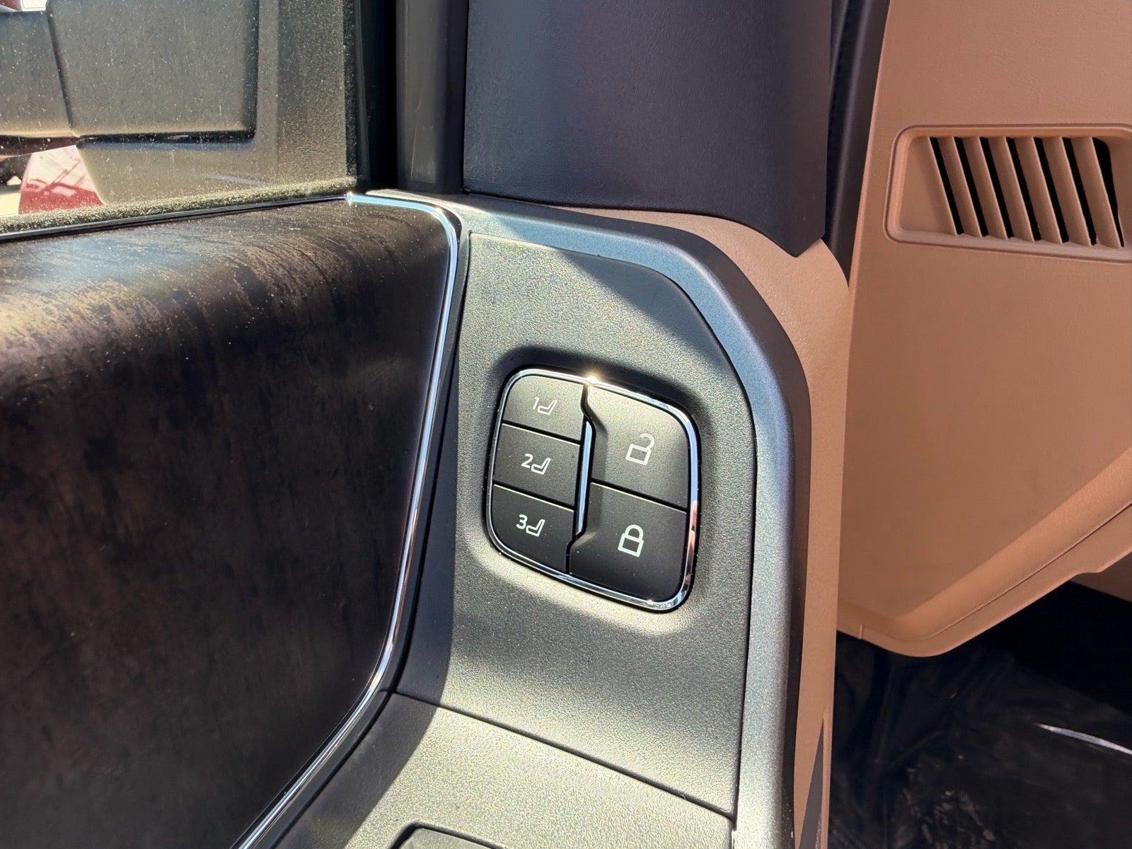 2026 Ford F-350 Super Duty Lariat