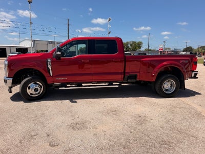 2026 Ford F-350 Super Duty Lariat