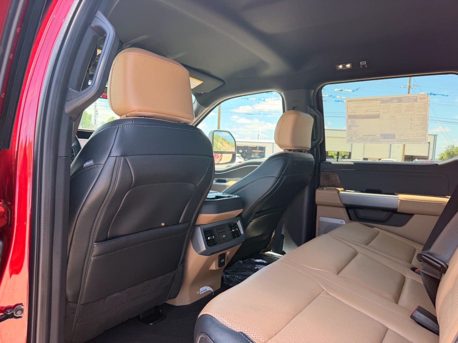 2026 Ford F-350 Super Duty Lariat