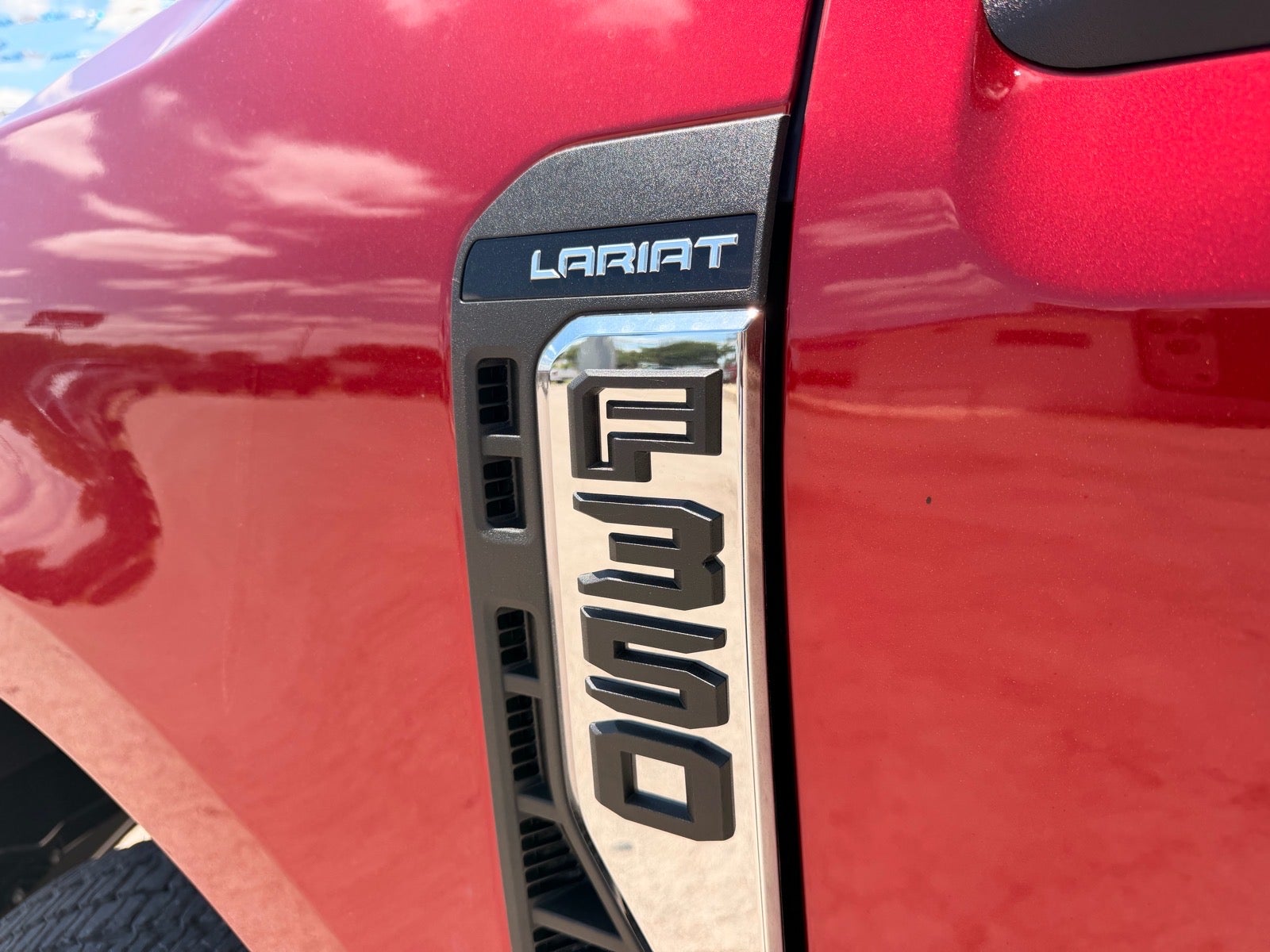 2026 Ford F-350 Super Duty Lariat