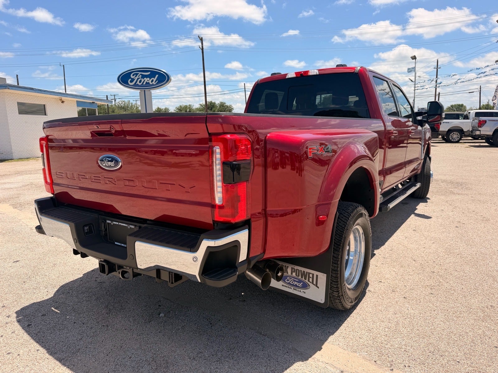 2026 Ford F-350 Super Duty Lariat