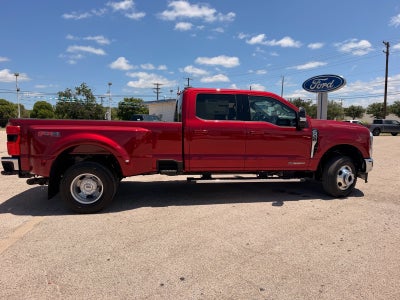 2026 Ford F-350 Super Duty Lariat