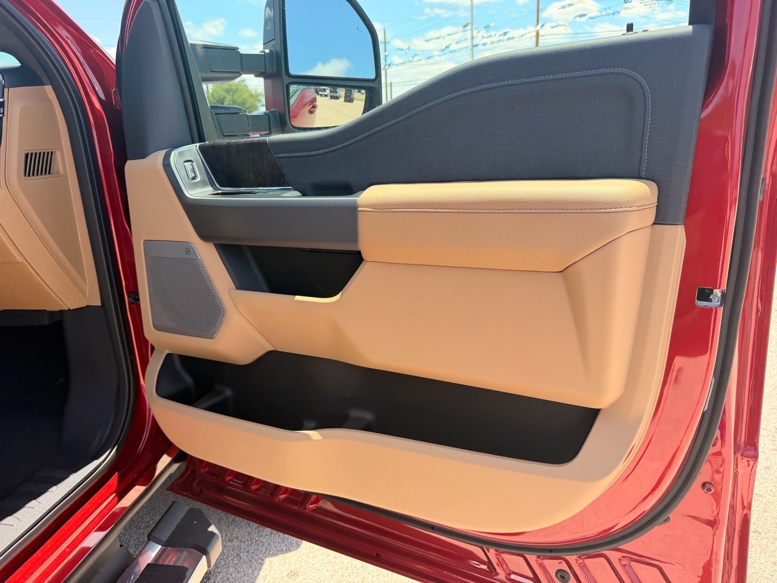 2026 Ford F-350 Super Duty Lariat