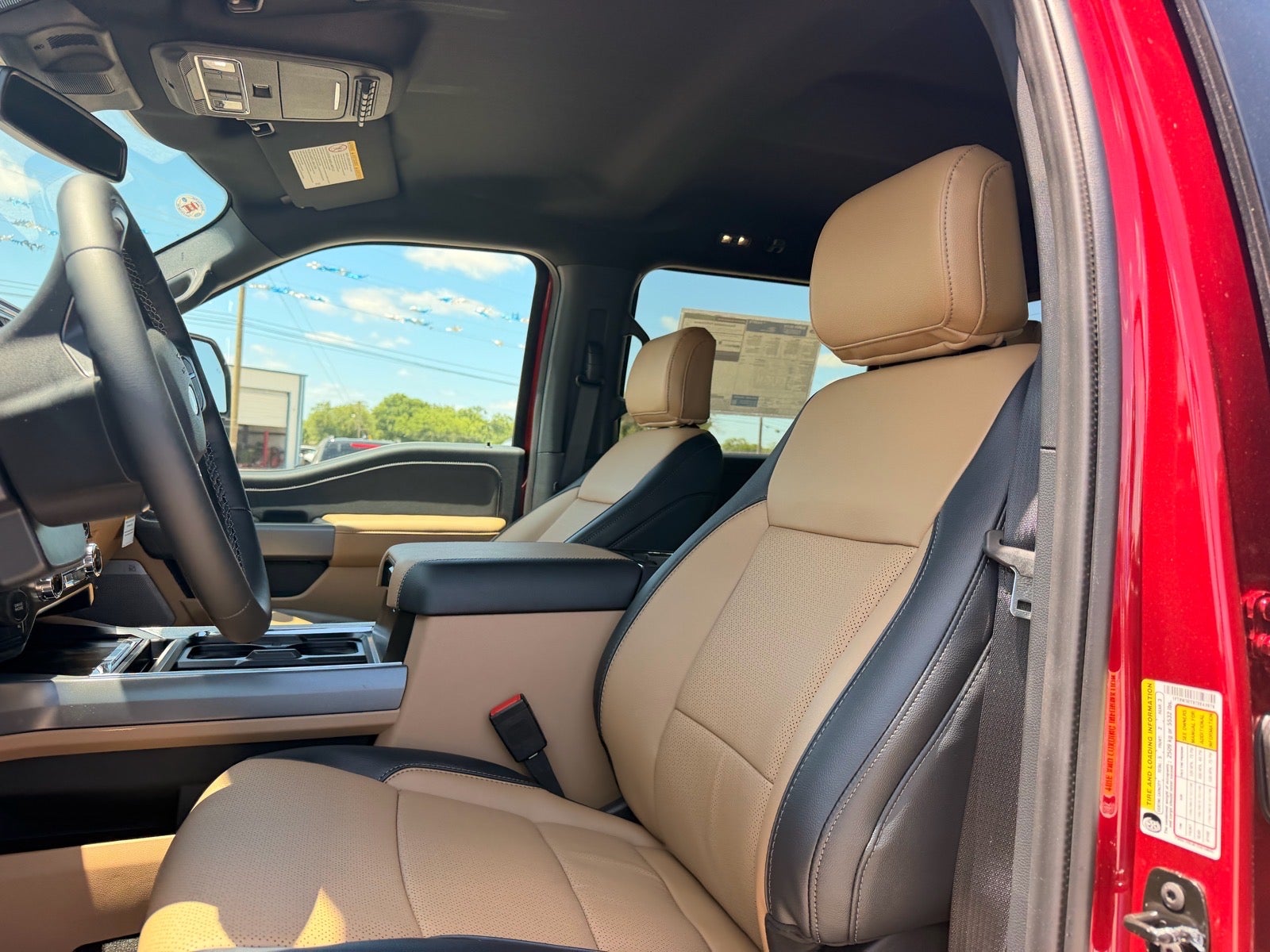 2026 Ford F-350 Super Duty Lariat