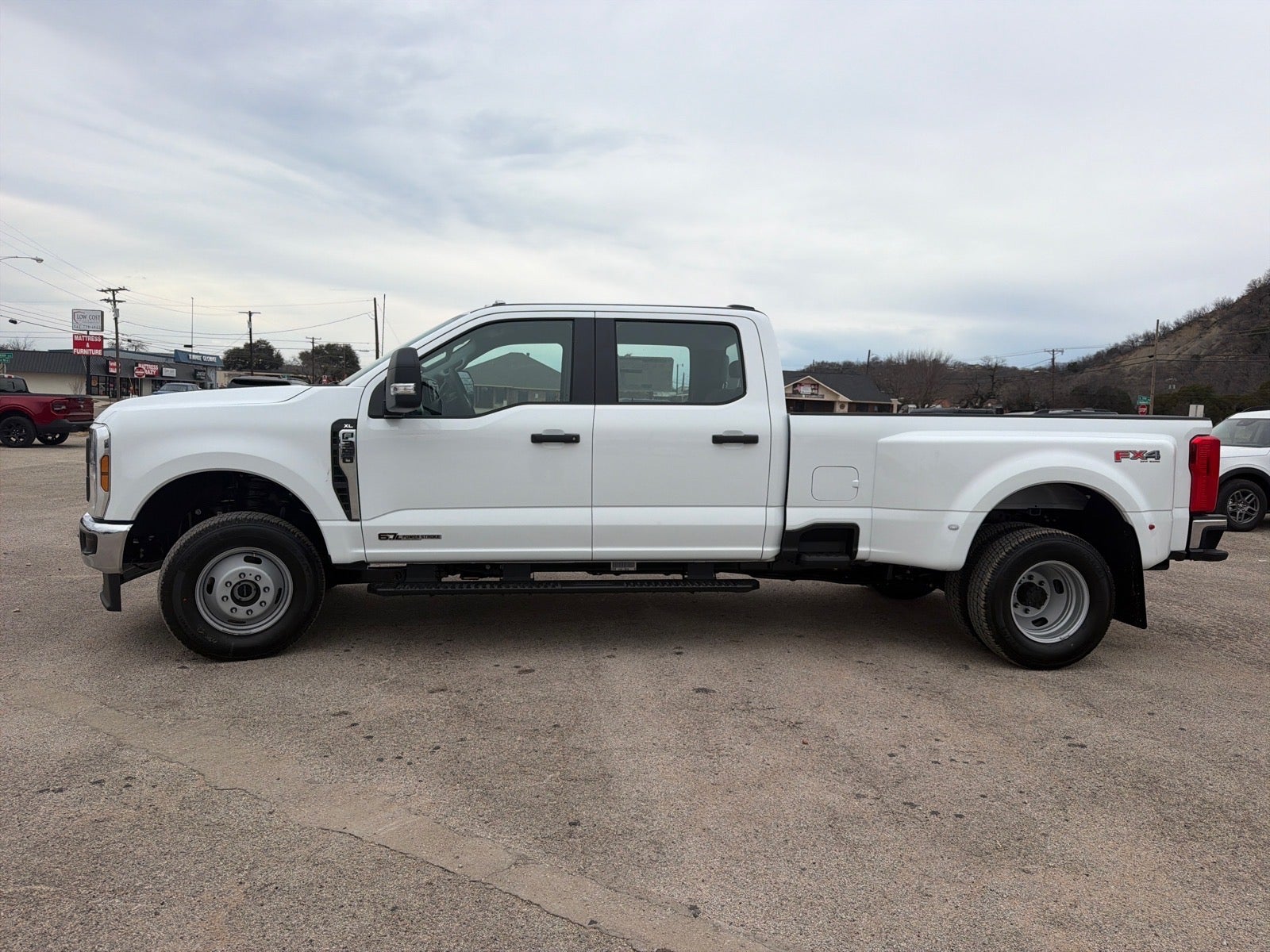 2026 Ford F-350 Super Duty XL