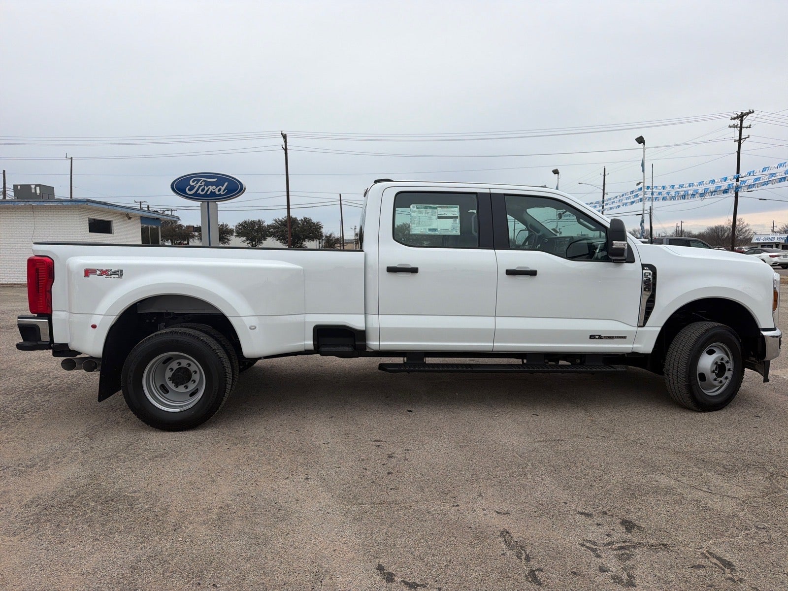 2026 Ford F-350 Super Duty XL