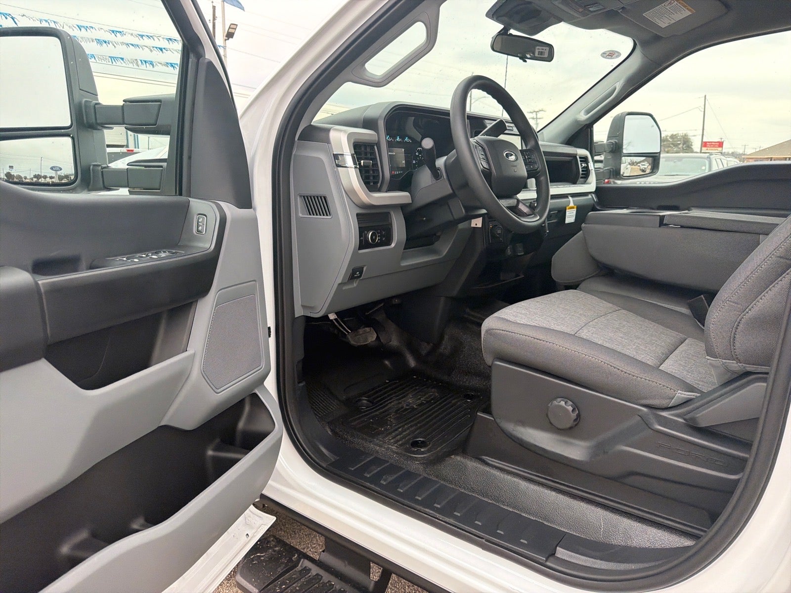 2026 Ford F-350 Super Duty XL