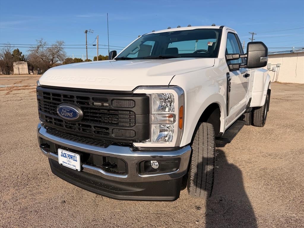2026 Ford F-350 Super Duty XL
