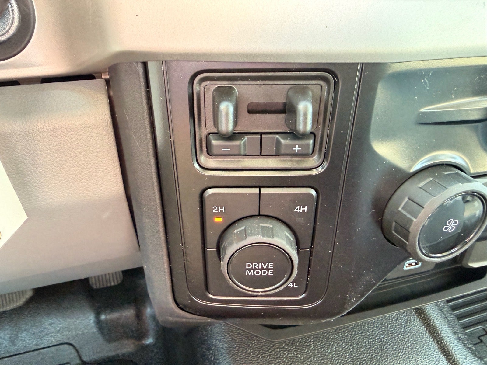 2026 Ford F-350 Super Duty XL