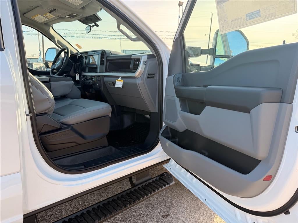 2026 Ford F-350 Super Duty XL