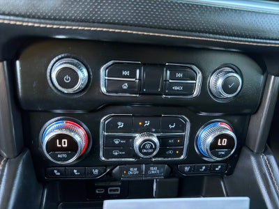 2021 GMC Yukon XL AT4