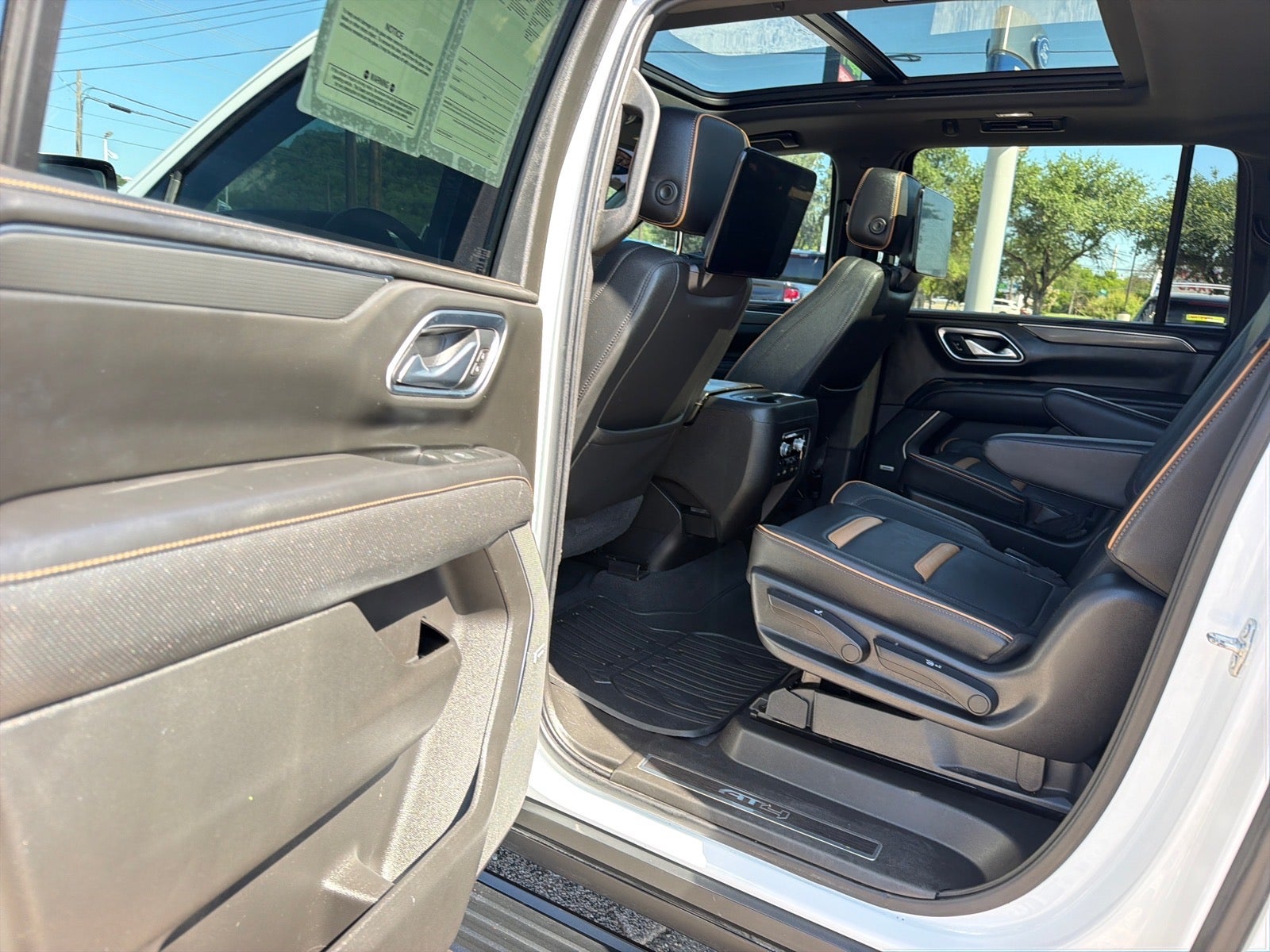 2021 GMC Yukon XL AT4