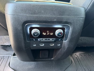 2021 GMC Yukon XL AT4